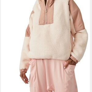 NWOT FP Movement by Free People Lead the Pack Fleece